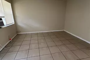 437 NW 9th Ave, Fort Lauderdale, FL 33311 - Photo 4