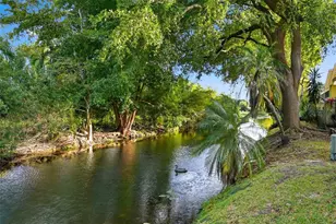 4337 Coral Springs Dr, Coral Springs, FL 33065 - Photo 38