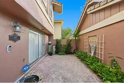 4337  Coral Springs Dr, Unit #1H, Coral Springs, FL 33065 - Photo 4