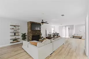 4337 Coral Springs Dr, Coral Springs, FL 33065 - Photo 8