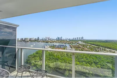 16385  Biscayne Blvd, Unit #2516, North Miami Beach, FL 33160 - Photo 38