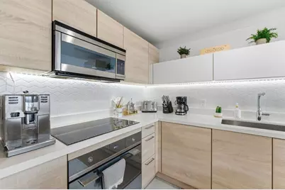 16385  Biscayne Blvd, Unit #2516, North Miami Beach, FL 33160 - Photo 10