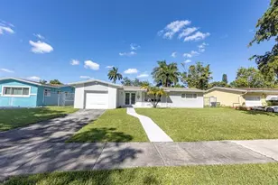 475 NE 142nd St, North Miami, FL 33161 - Photo 22