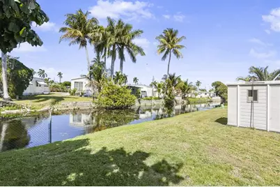 2001 SW 84th Ave, Davie, FL 33324 - Photo 38