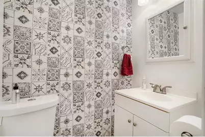 2001 SW 84th Ave, Davie, FL 33324 - Photo 8