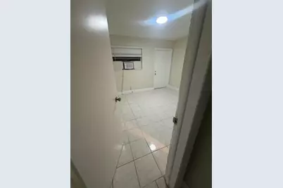 7371 NW 37th St, Unit #4, Davie, FL 33024 - Photo 2