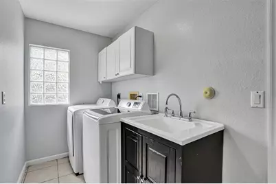 4030  Rocks Point Pl, Riviera Beach, FL 33407 - Photo 32