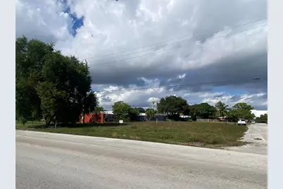 Nw 19  Ave, Pompano Beach, FL 33069 - Photo 2