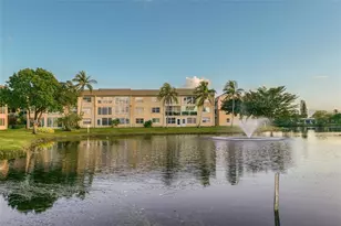 9380 Sunrise Lakes Blvd, Sunrise, FL 33322 - Photo 26