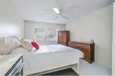 9380  Sunrise Lakes Blvd, Unit #207, Sunrise, FL 33322 - Photo 12