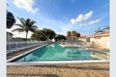 843  Twin Lakes Dr, Unit #30B, Coral Springs, FL 33071 - Photo 14