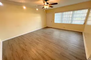 843 Twin Lakes Dr, Coral Springs, FL 33071 - Photo 2