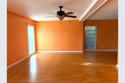 7101 NW 68th St, Tamarac, FL 33321 - Photo 2