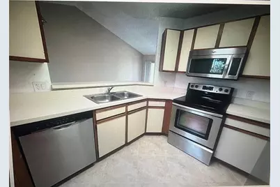 3405 NW 44th St, Unit #205, Lauderdale Lakes, FL 33309 - Photo 20