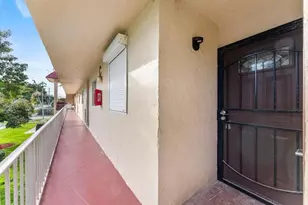 750 SE 6th Ave Unit, Deerfield Beach, FL 33441 - Photo 1