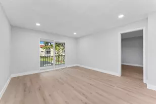 750 SE 6th Ave Unit, Deerfield Beach, FL 33441 - Photo 8