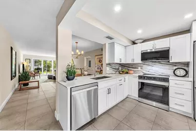 2102  Lucaya Bnd, Unit #K2, Coconut Creek, FL 33066 - Photo 6