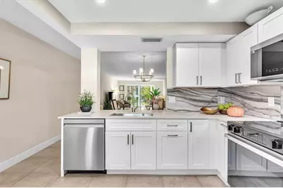 2102  Lucaya Bnd, Unit #K2, Coconut Creek, FL 33066 - Photo 8