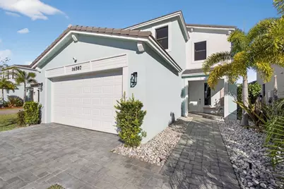 16587  Cove Rd, Loxahatchee, FL 33470 - Photo 4