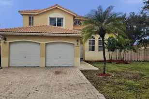 14422 N Royal Cove Cir, Davie, FL 33325 - Photo 2