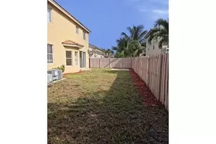 14422 N Royal Cove Cir, Davie, FL 33325 - Photo 32