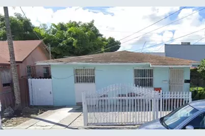 1028 NW 24th St, Miami, FL 33127 - Photo 1