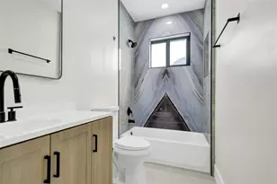 2331 Nassau Dr, Miramar, FL 33023 - Photo 32