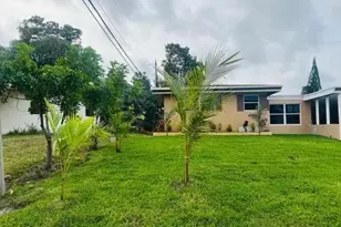 2844 SW 3rd Ct, Fort Lauderdale, FL 33312 - Photo 2