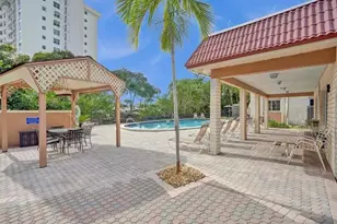 12 NE 19th Ct, Wilton Manors, FL 33305 - Photo 12