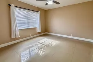 12 NE 19th Ct, Wilton Manors, FL 33305 - Photo 6