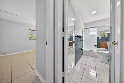 1460 NW 70th Ter, Margate, FL 33063 - Photo 30