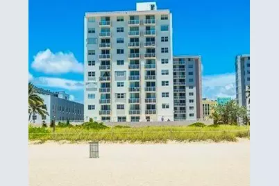 345  Ocean Dr, Unit #909, Miami Beach, FL 33139 - Photo 2