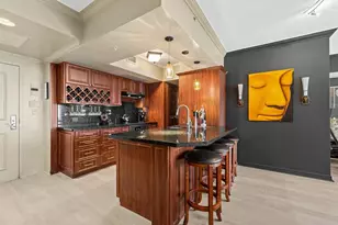 347 N New River Dr E, Fort Lauderdale, FL 33301 - Photo 4