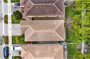 805 NE 191st St, Miami, FL 33179 - Photo 40