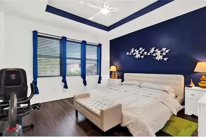 805 NE 191st St, Miami, FL 33179 - Photo 24