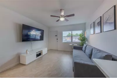 210 NE 40th St, Unit #216, Oakland Park, FL 33334 - Photo 8