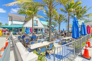 210 NE 40th St, Oakland Park, FL 33334 - Photo 10