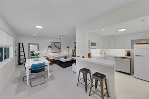 238 Hibiscus Ave, Lauderdale by the Sea, FL 33308 - Photo 4