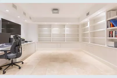 20201 E Country Club Dr, Unit #706, Aventura, FL 33180 - Photo 20