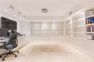 20201 E Country Club Dr, Aventura, FL 33180 - Photo 20