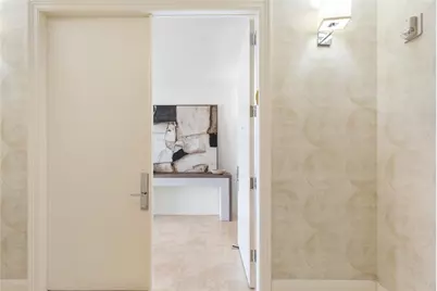 20201 E Country Club Dr, Unit #706, Aventura, FL 33180 - Photo 4