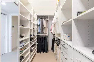 20201 E Country Club Dr, Aventura, FL 33180 - Photo 12