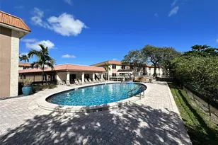 12 NE 19th Ct, Wilton Manors, FL 33305 - Photo 2