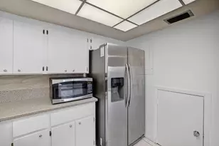 16 Toledo Ct, Davie, FL 33324 - Photo 24