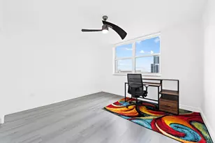 347 N New River Dr E, Fort Lauderdale, FL 33301 - Photo 14