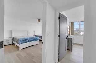 1817 S Ocean Dr, Hallandale Beach, FL 33009 - Photo 30