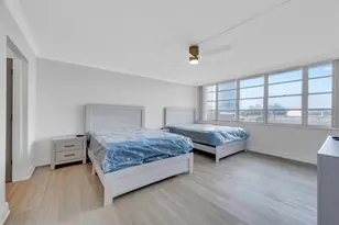 1817 S Ocean Dr, Hallandale Beach, FL 33009 - Photo 20