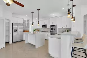 13702 NW 10th Ct, Pembroke Pines, FL 33028 - Photo 24