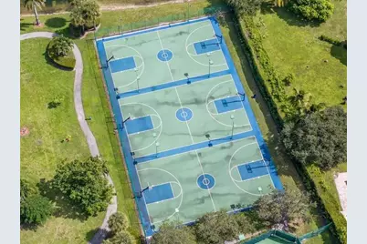 13702 NW 10th Ct, Pembroke Pines, FL 33028 - Photo 70