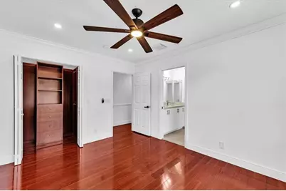 13702 NW 10th Ct, Pembroke Pines, FL 33028 - Photo 56